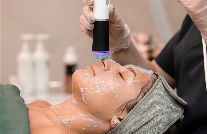 Glo2Facial treatment at SI Glam Glow